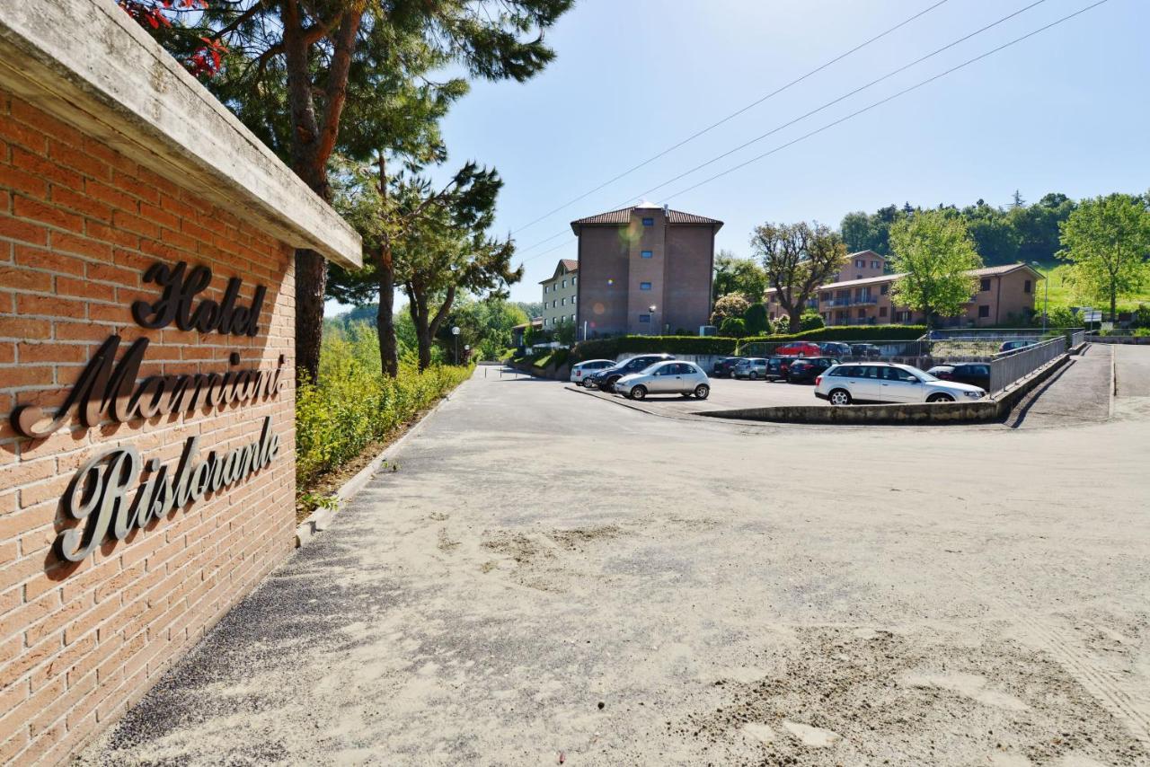 Hotel Mamiani & Relaxing Spa Урбино Экстерьер фото